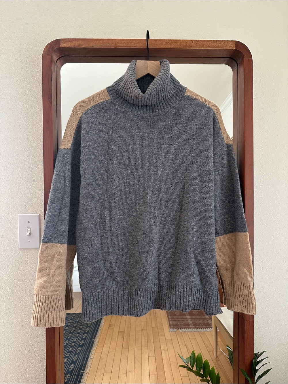 REPEAT Silver Edition Merino Wool Colorblock Turtleneck Sweater S